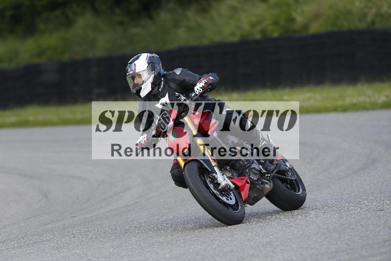 Archiv-2025/15 13.05.2025 Max Racing ADR/Gruppe gruen/66